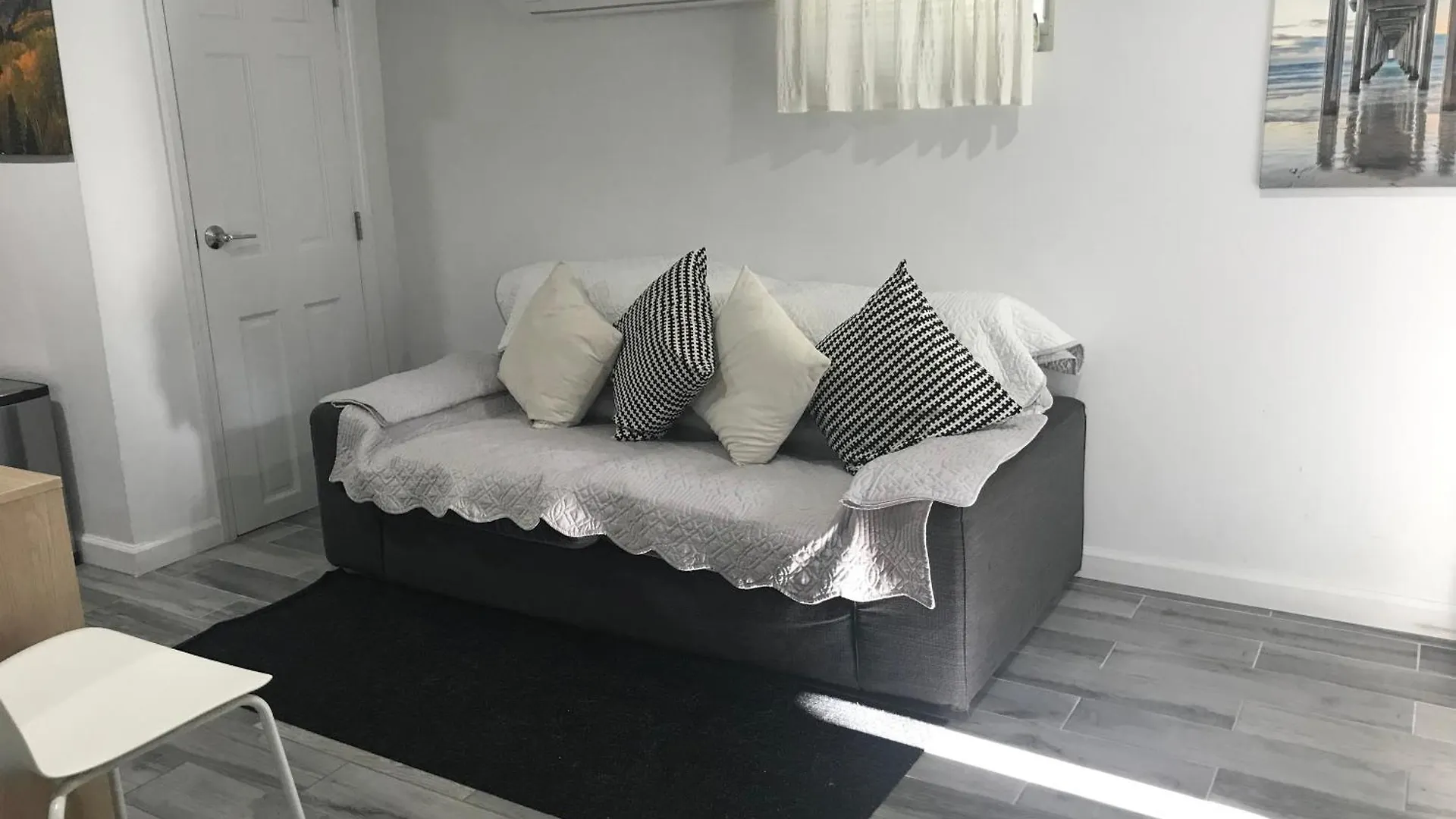 25-30 Mins To Times Sq! Apartment New York